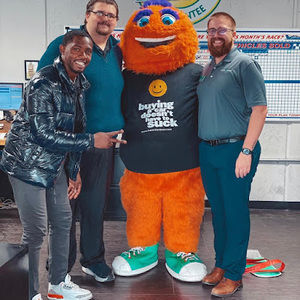 Meet your Posher, Darryl